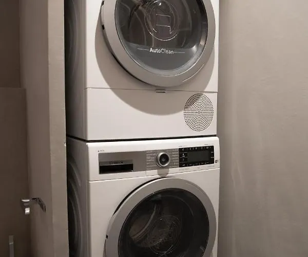 샬레 Mit Kino Und Jacuzzi In B. Gstaad